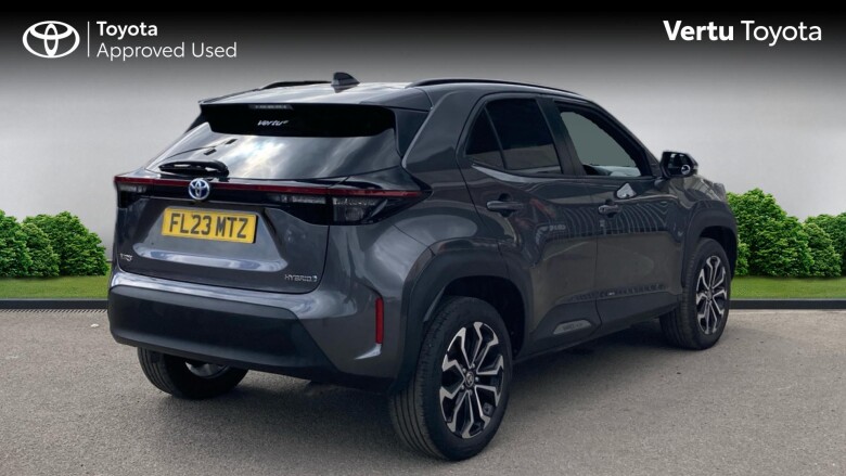 Toyota Yaris Cross 1.5 Hybrid Design 5dr CVT Hybrid Estate